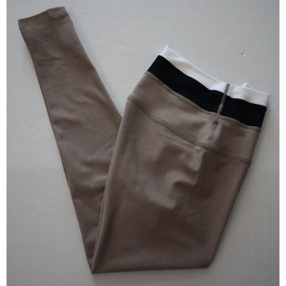 Beyond Yoga SD3545 Women's Sz M Beige Horizon Colorblock MIDI Leggings - Picture 12 of 13